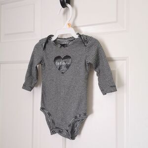 5/$10 Carter's long sleeve onesie size 3 m
